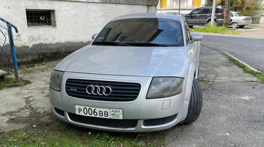 Аренда Ауди ТТ, взять на прокат автомобиль Audi TT в Абхазии